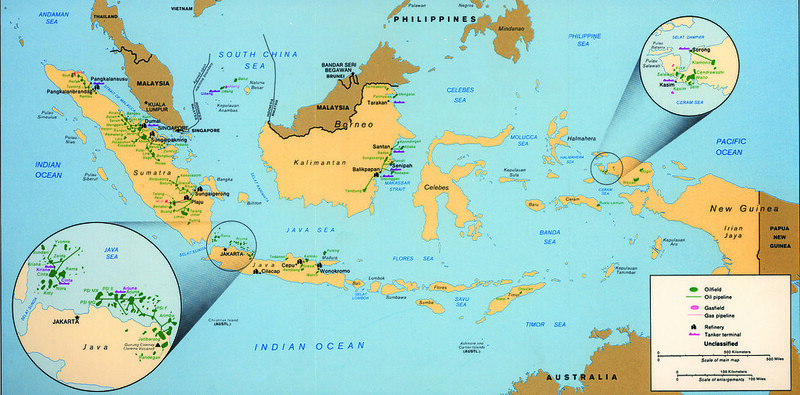12 Declassified CIA Cartography Maps From The 1980s 11 Indonesia Oil & Gas Map from the 1980s created by the CIA